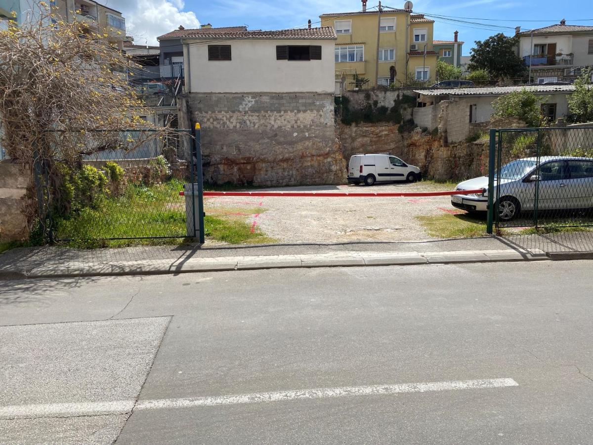 Apartment Pula Center - Near The Central Bus Station Bagian luar foto