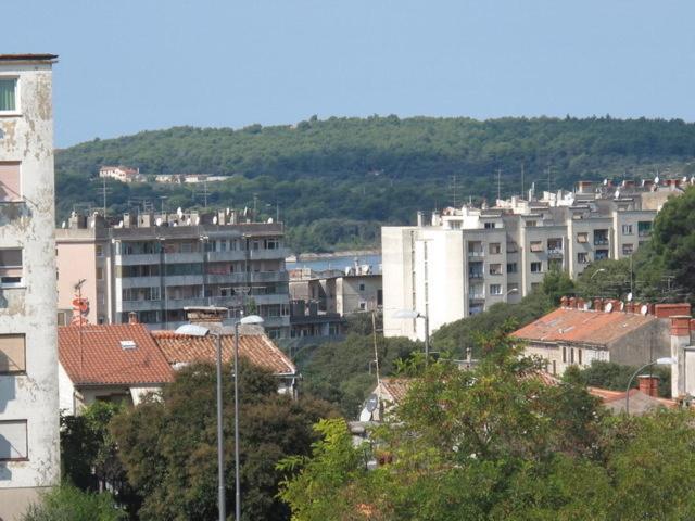 Apartment Pula Center - Near The Central Bus Station Bagian luar foto