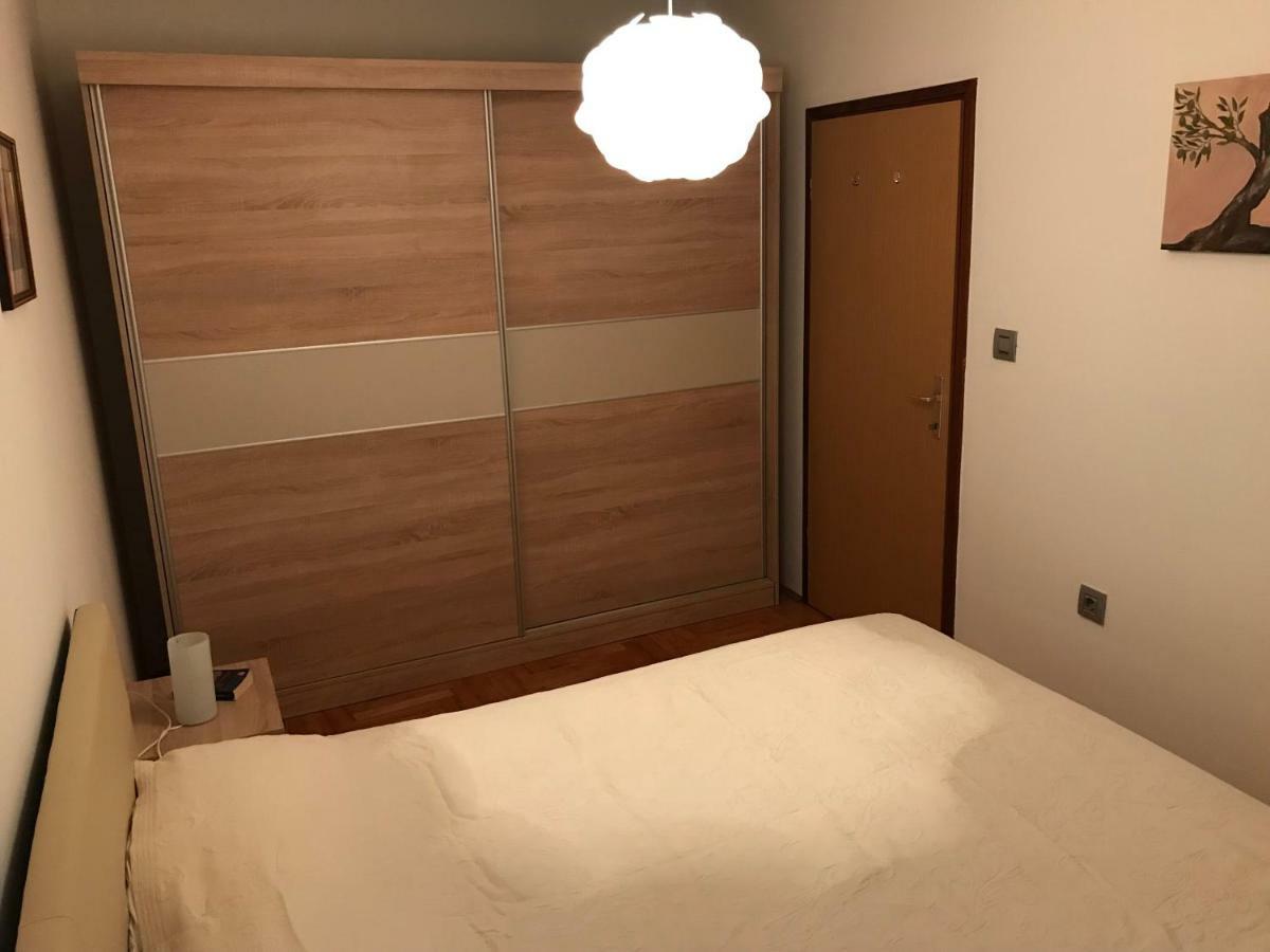 Apartment Pula Center - Near The Central Bus Station Bagian luar foto